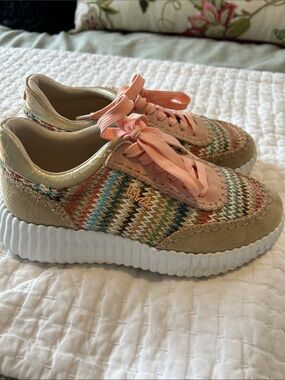 Woven Multicolor Platform Sneakers in Peach
